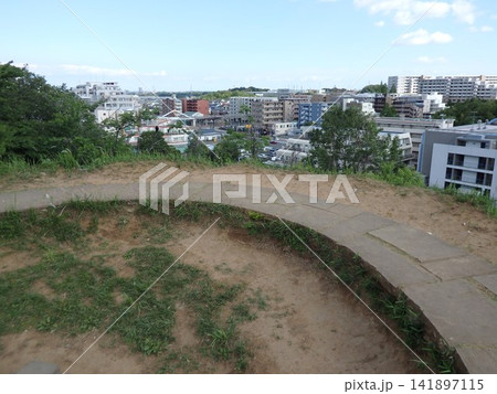 山田富士公園 横浜市都筑区 地域史跡山田富士を中心にした広大な公園 山田富士公園 横浜市都筑区 地域史跡山田富士を中心にした広大な公園 141897115