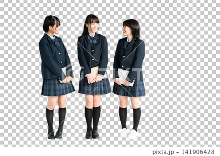 笑顔で歩く中学生・高校生・女子高生(登校・下校・通学) 笑顔で歩く中学生・高校生・女子高生(登校・下校・通学) 141906428
