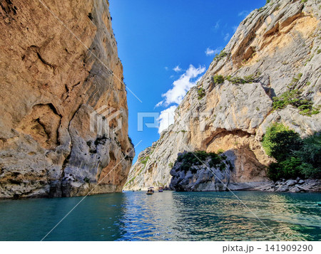 Boat trip on turquoise water of mountain canyon, Verdon Gorge in Boat trip on turquoise water of mountain canyon, Verdon Gorge in 141909290