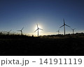 布引高原の風力発電風車 141911119