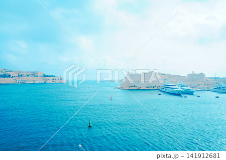 マルタ島の美しい風景 141912681