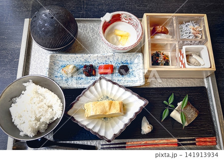 豪華な和朝食 豪華な和朝食 141913934