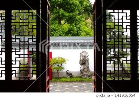 伝統的な中国庭園 141916054