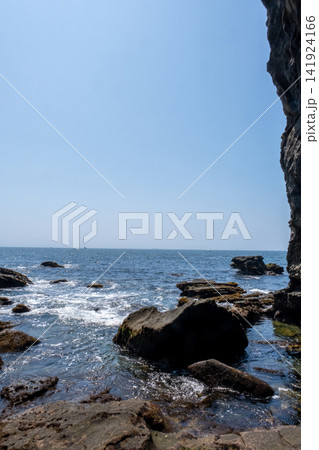 神奈川県城ヶ島の磯の風景 神奈川県城ヶ島の磯の風景 141924166