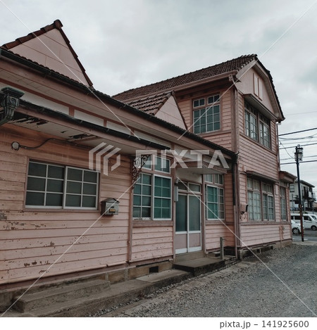 レトロな建物 レトロな建物 141925600