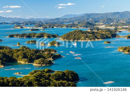 長崎県佐世保市 展海峰展望台から望む九十九島の絶景 長崎県佐世保市 展海峰展望台から望む九十九島の絶景 141926186