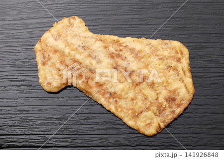 イカの姿揚げ イカの姿揚げ 141926848