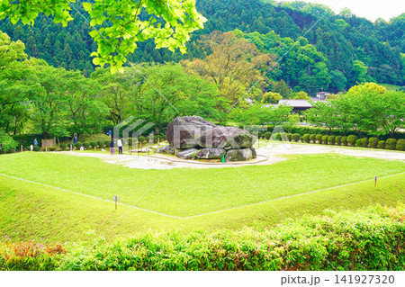 奈良県明日香村　石舞台古墳　遠景 141927320