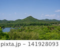 新緑の有馬富士 141928093