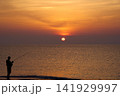 朝日に向かって 141929997