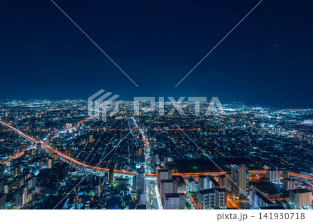 あべのハルカス(ハルカス300)展望台から望む大阪市街のパノラマ夜景 あべのハルカス(ハルカス300)展望台から望む大阪市街のパノラマ夜景 141930718