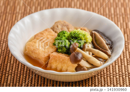 厚揚げと野菜の煮物 厚揚げと野菜の煮物 141930960
