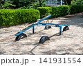 夙川公園のシーソー 141931554