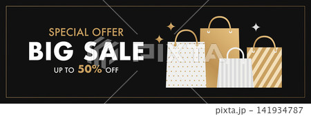 ビッグセール50%オフの特別オファーバナー ゴールドとブラックのショッピングバッグ販売促進素材 141934787