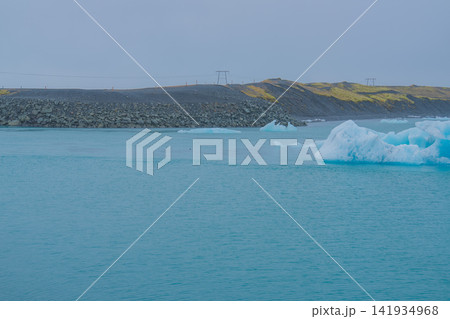 アイスランドのヨークルスアゥルロゥン氷河湖 アイスランドのヨークルスアゥルロゥン氷河湖 141934968