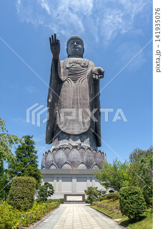 茨城県牛久市にある牛久大仏 茨城県牛久市にある牛久大仏 141935076