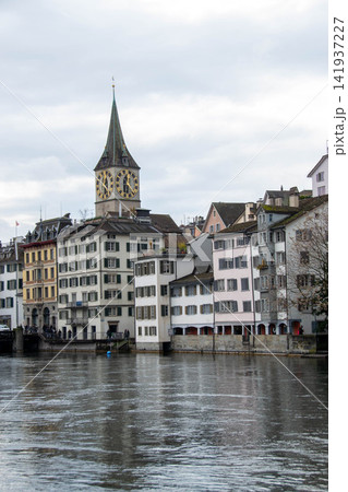 Scenic summer view of the Old Town architecture of Zurich with the bridge Untertorbryukke over Aare river, Zurich, Switzerland. High quality photo Scenic summer view of the Old Town architecture of Zurich with the bridge Untertorbryukke over Aare river, Zurich, Switzerland. High quality photo 141937227