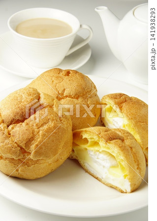 おいしいシュークリーム おいしいシュークリーム 141938293