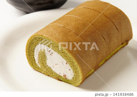 抹茶ロールケーキ 抹茶ロールケーキ 141938486
