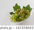 採れたてのグーズベリーの実 141938643