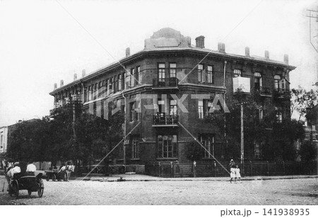 古写真 1924-1933年 中国・ハルビン 在ハルビン大日本帝国総領事館 古写真 1924-1933年 中国・ハルビン 在ハルビン大日本帝国総領事館 141938935
