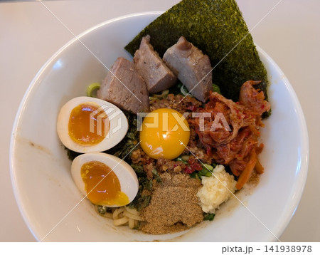おいしいラーメン 141938978