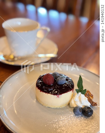 ブルーベリーのムースケーキ ブルーベリーのムースケーキ 141940132