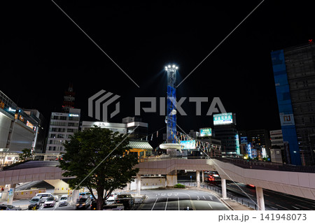 水戸駅北口デッキ　時計塔とお休み処　夜景　茨城県水戸市宮町 141948073