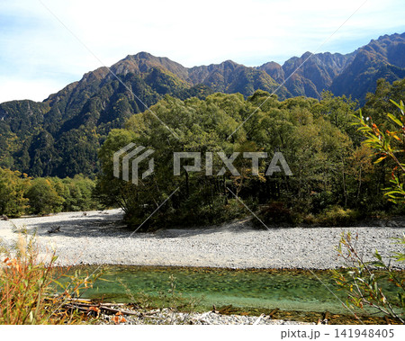 上高地 紅葉 秋 上高地 紅葉 秋 141948405