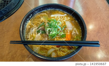 カルビラーメン 141950687