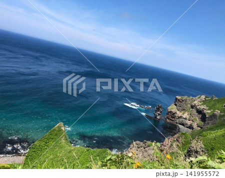 神威岬から見る水平線 神威岬から見る水平線 141955572