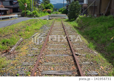 【旧国鉄倉吉線 泰久寺駅跡】 【旧国鉄倉吉線 泰久寺駅跡】 141958731