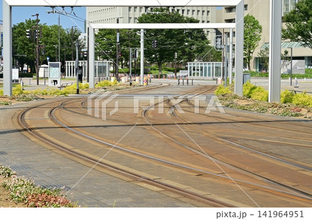 富山地方富山軌道線のレール(富山駅) 富山地方富山軌道線のレール(富山駅) 141964951