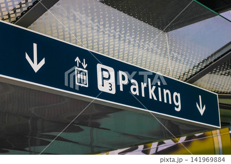 Parking level sign with arrows in airport Parking level sign with arrows in airport 141969884