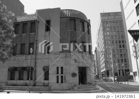 大阪のレトロ建築　芝川ビル 141972861