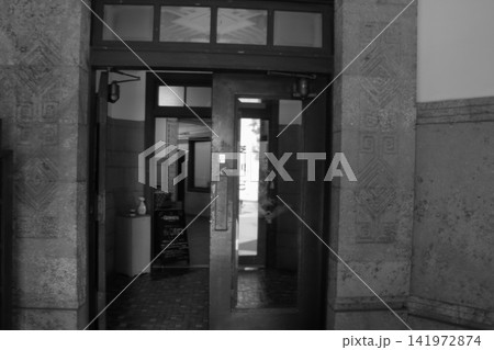 大阪のレトロ建築 芝川ビル 大阪のレトロ建築 芝川ビル 141972874