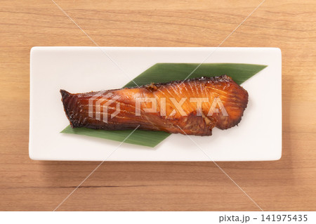 (宮城県産)銀鮭 照り焼き (宮城県産)銀鮭 照り焼き 141975435