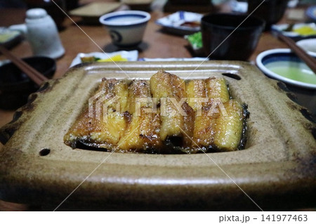 香ばしい鰻の蒲焼き 141977463