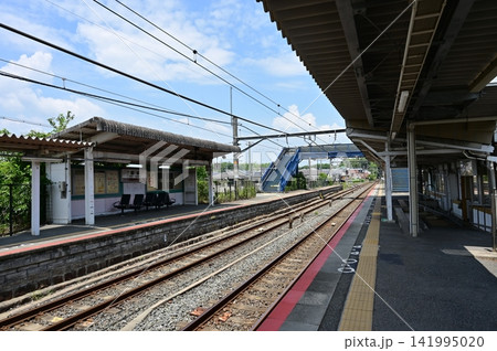棚倉駅(たなくらえき)奈良線のプラットホーム 棚倉駅(たなくらえき)奈良線のプラットホーム 141995020