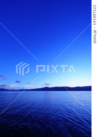 青い空と琵琶湖 青い空と琵琶湖 141997222