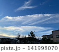 青空に流れる美しい巻雲 141998070
