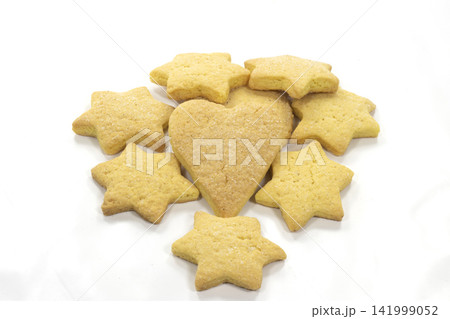 baked biscuits of various butter shapes baked biscuits of various butter shapes 141999052