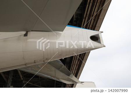 大型旅客機ボーイングB777の補助動力装置APU 大型旅客機ボーイングB777の補助動力装置APU 142007990