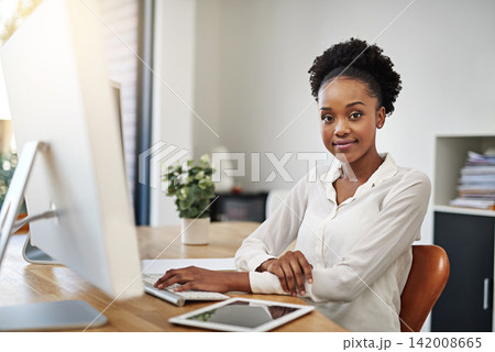 Business woman, computer and portrait in office for planning, working and research on multimedia technology. African worker or copywriter on desktop and tablet for online or public relations project 142008665