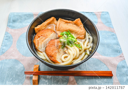 しのだうどん 丸天のぜ しのだうどん 丸天のぜ 142011787