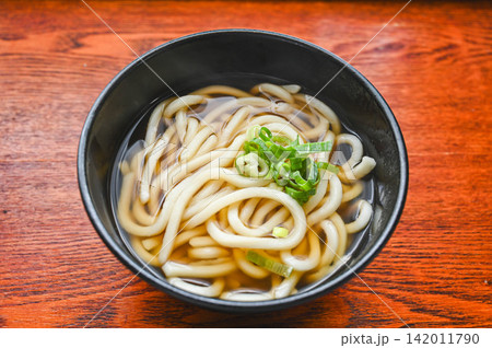 九条ねぎをとっぴんぐした京うどん 九条ねぎをとっぴんぐした京うどん 142011790