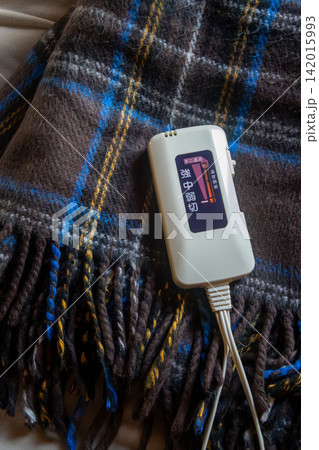 電気毛布の温度調節コントローラーと暖かい毛布 電気毛布の温度調節コントローラーと暖かい毛布 142015993