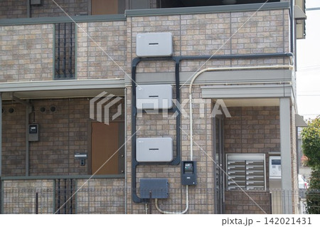 蓄電池　パワーコンディショナー　集合住宅 142021431