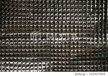 Metallic sqaure heat isolation material Metallic sqaure heat isolation material 142027845
