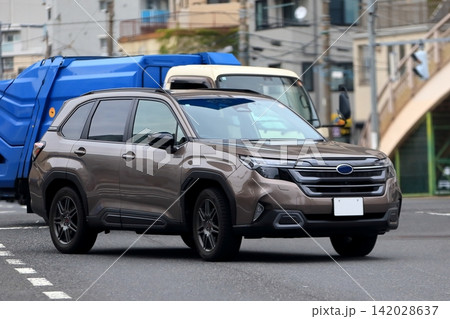 国産SUV車両 イメージ 国産SUV車両 イメージ 142028637